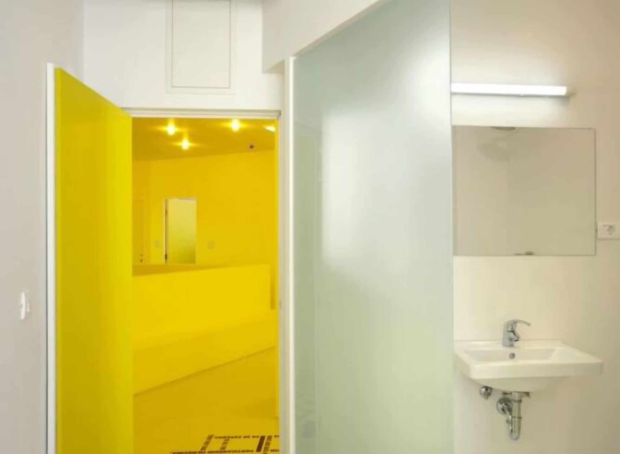 Design One Hostal Split
