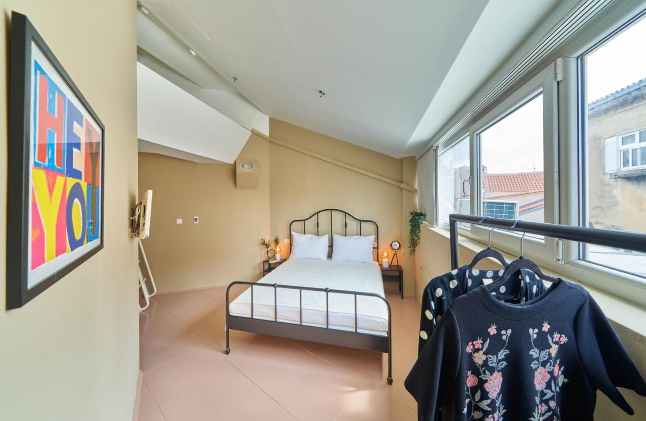 Hostal Design One Split